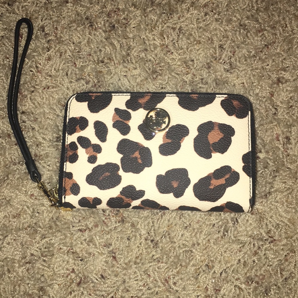 Tori Burch Leopard print wristlet wallet